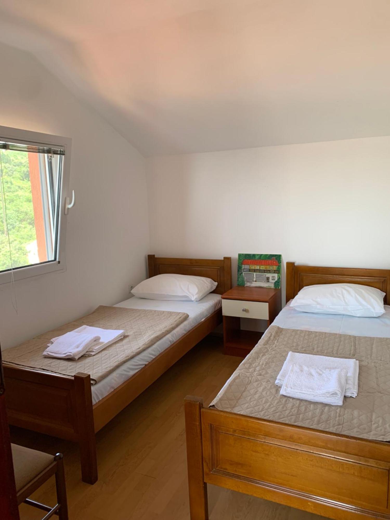 Villa Lila Utjeha Esterno foto